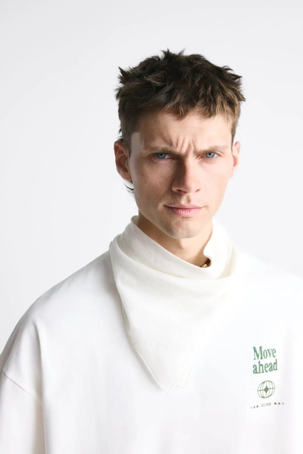 Urban lifestyle (White) - Hippies TownT-shirtHippies Town