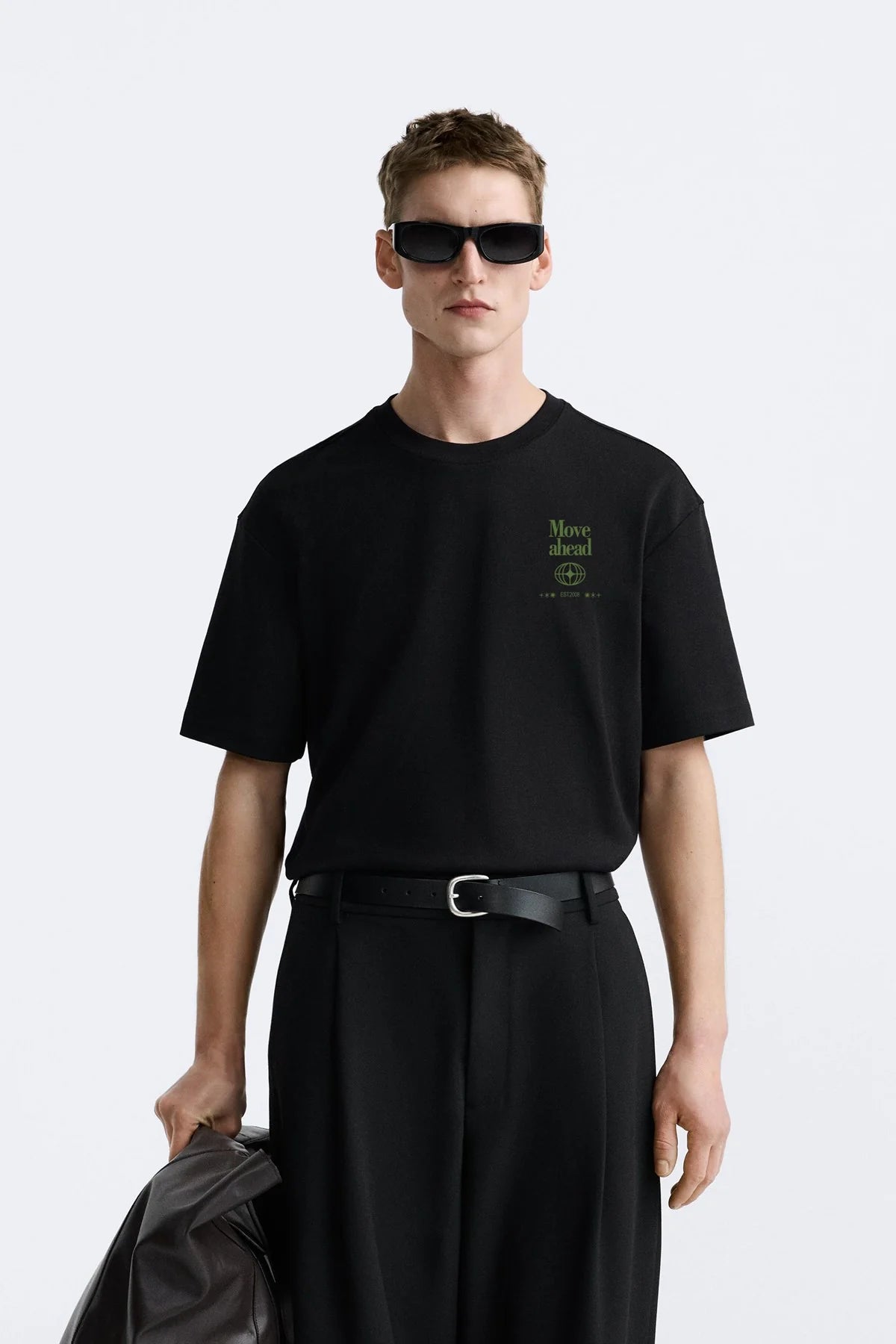 Urban lifestyle (Black ) - Hippies TownT-shirtHippies Town