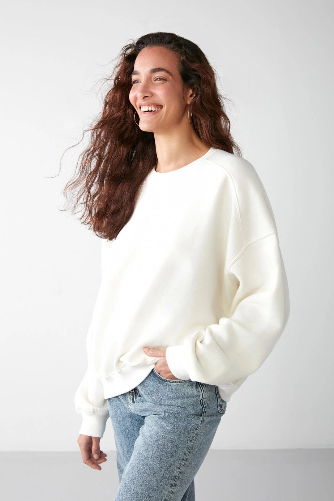Off-White Unisex Crewneck