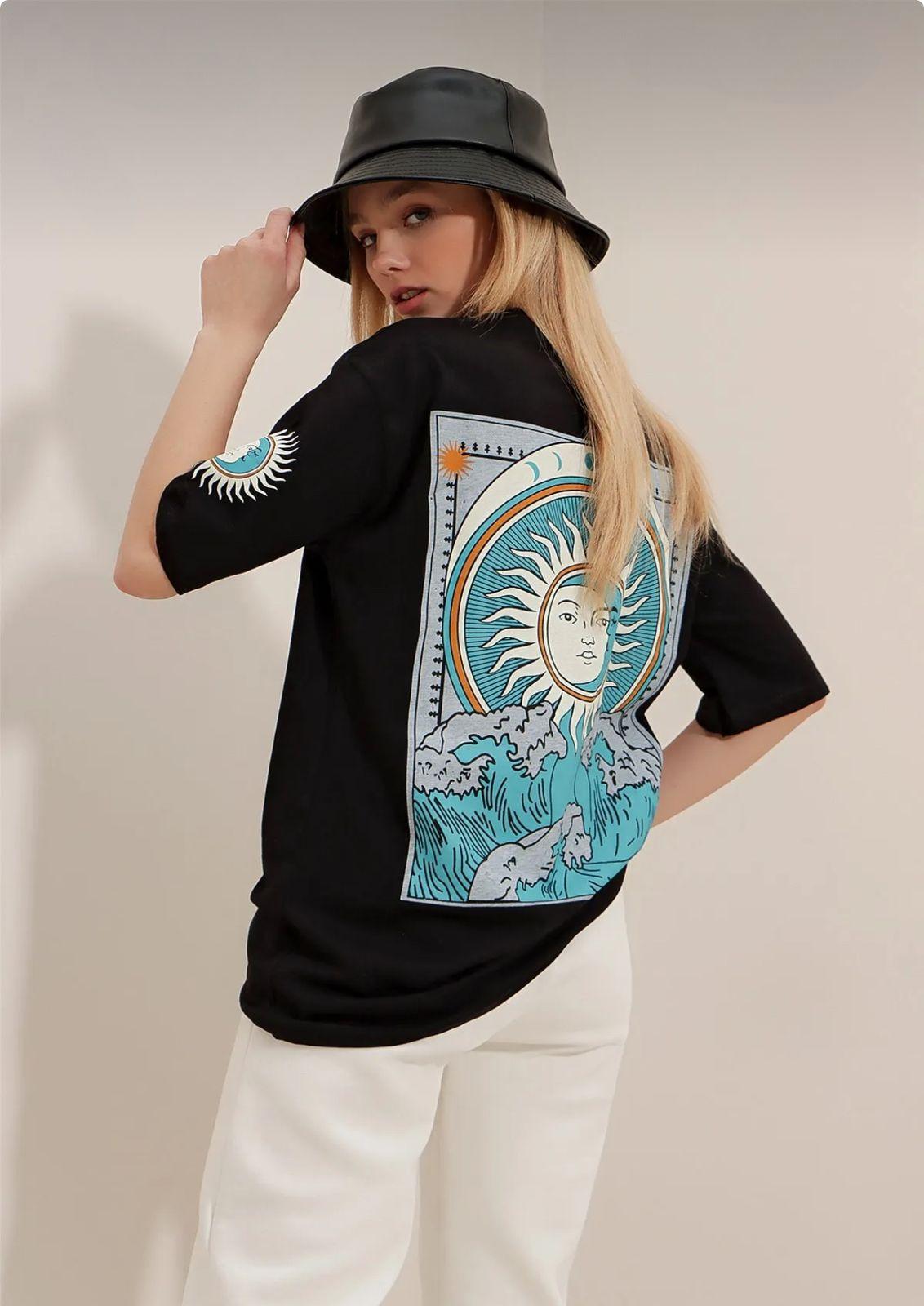 Sun Ocean T-Shirt - Hippies Town