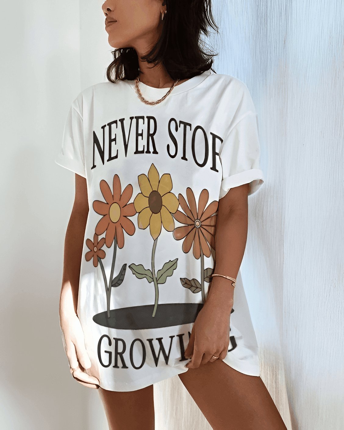 Never Stop Growing T-Shirt - Hippies Town