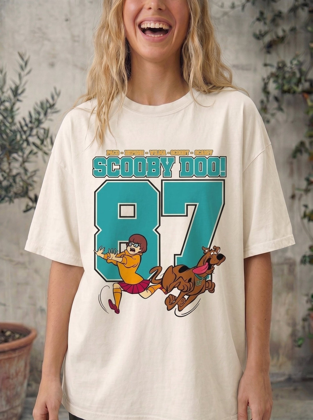 87Scooby Doo! - Hippies TownT-shirtHippies Town
