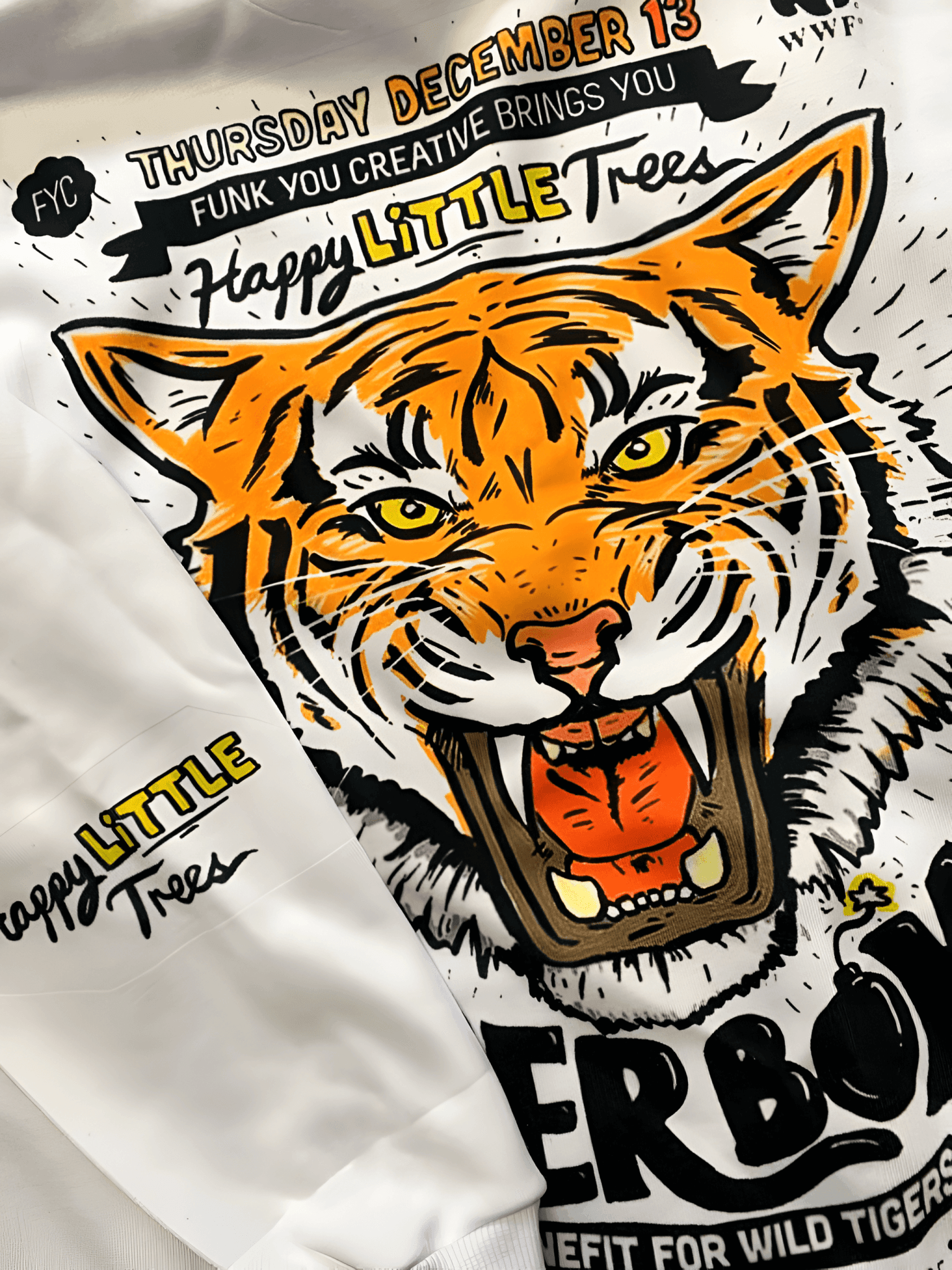Tiger Crewneck - Hippies Town