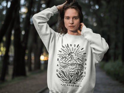 Mountain Crewneck - Hippies TownCrewneckHippies Town