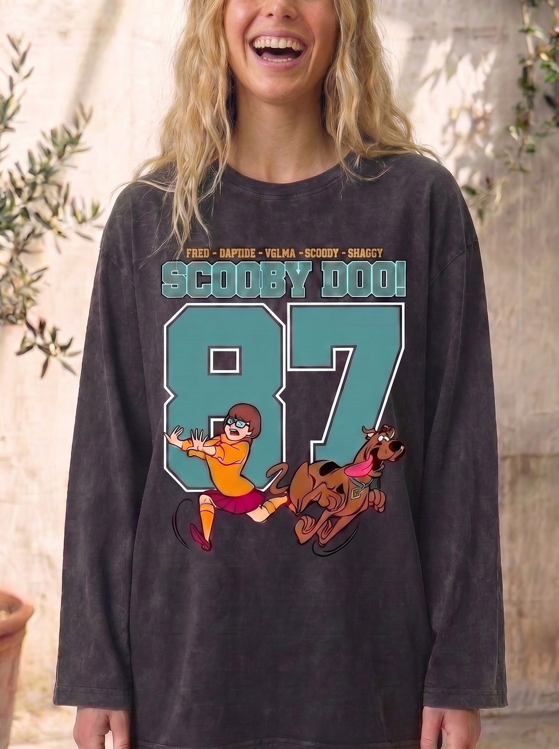 87 Scooby Doo Long Sleeves Washed T-Shirt