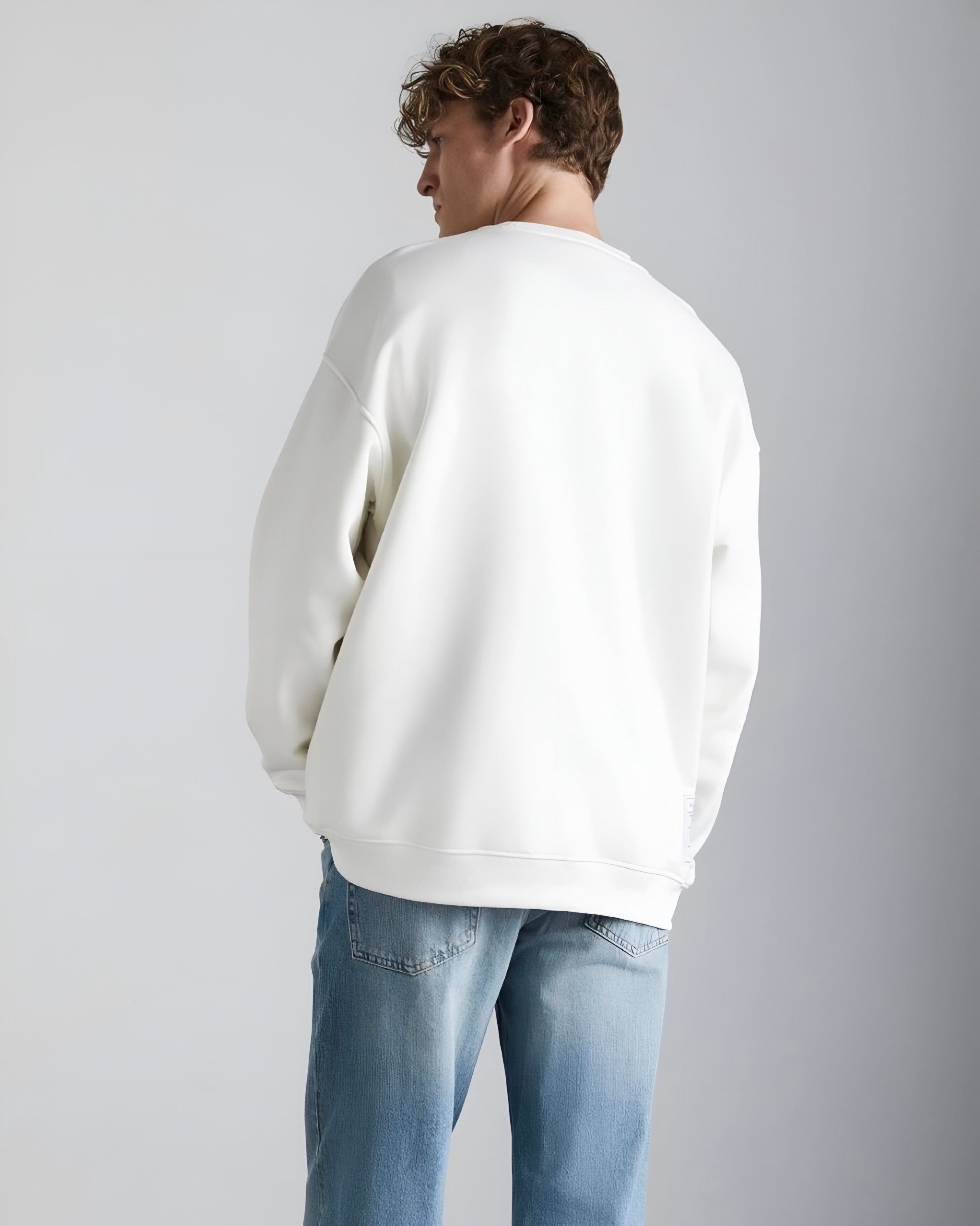 Off-White Unisex Crewneck