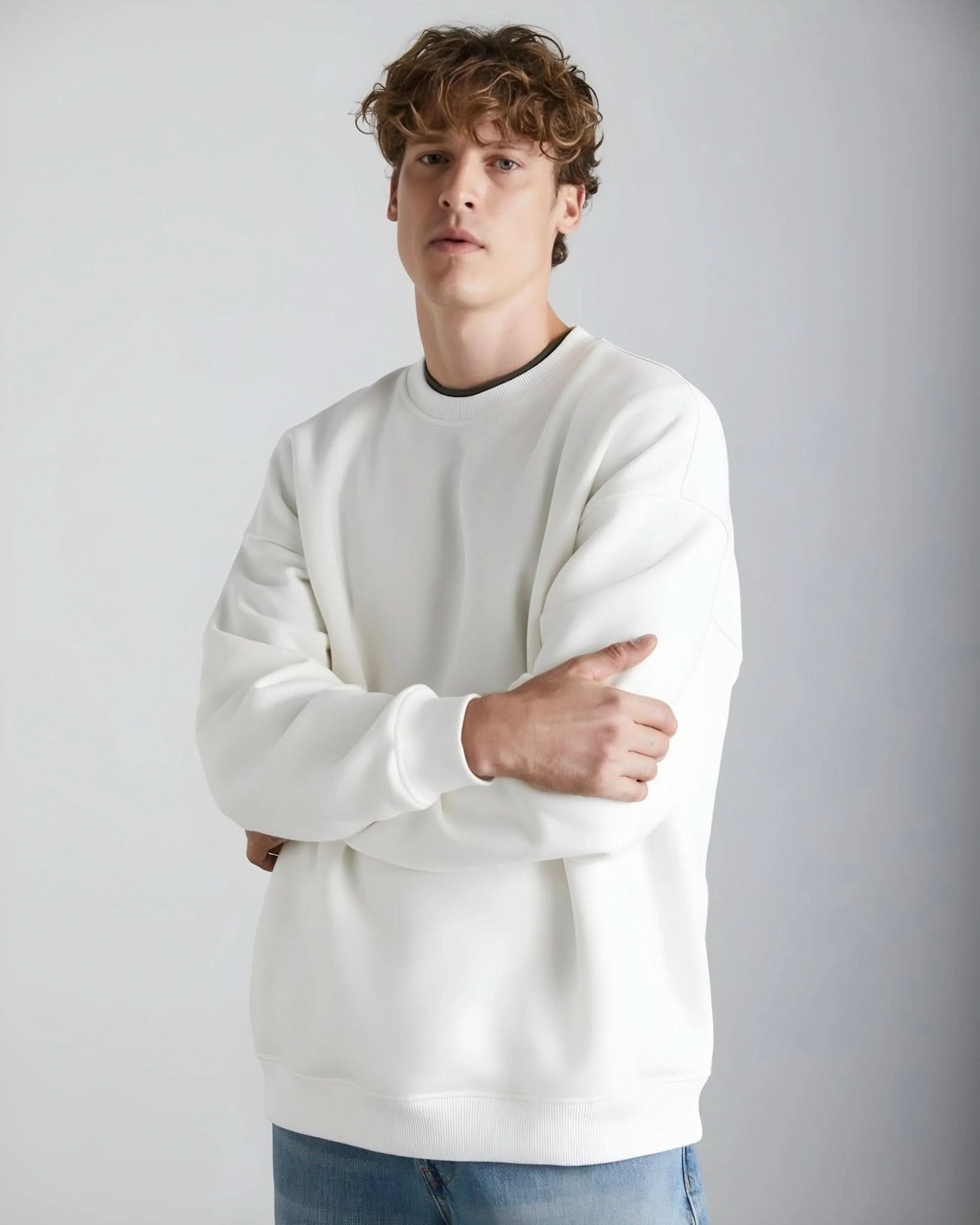 Off - White Unisex Crewneck - Hippies TownCrewneckHippies Town