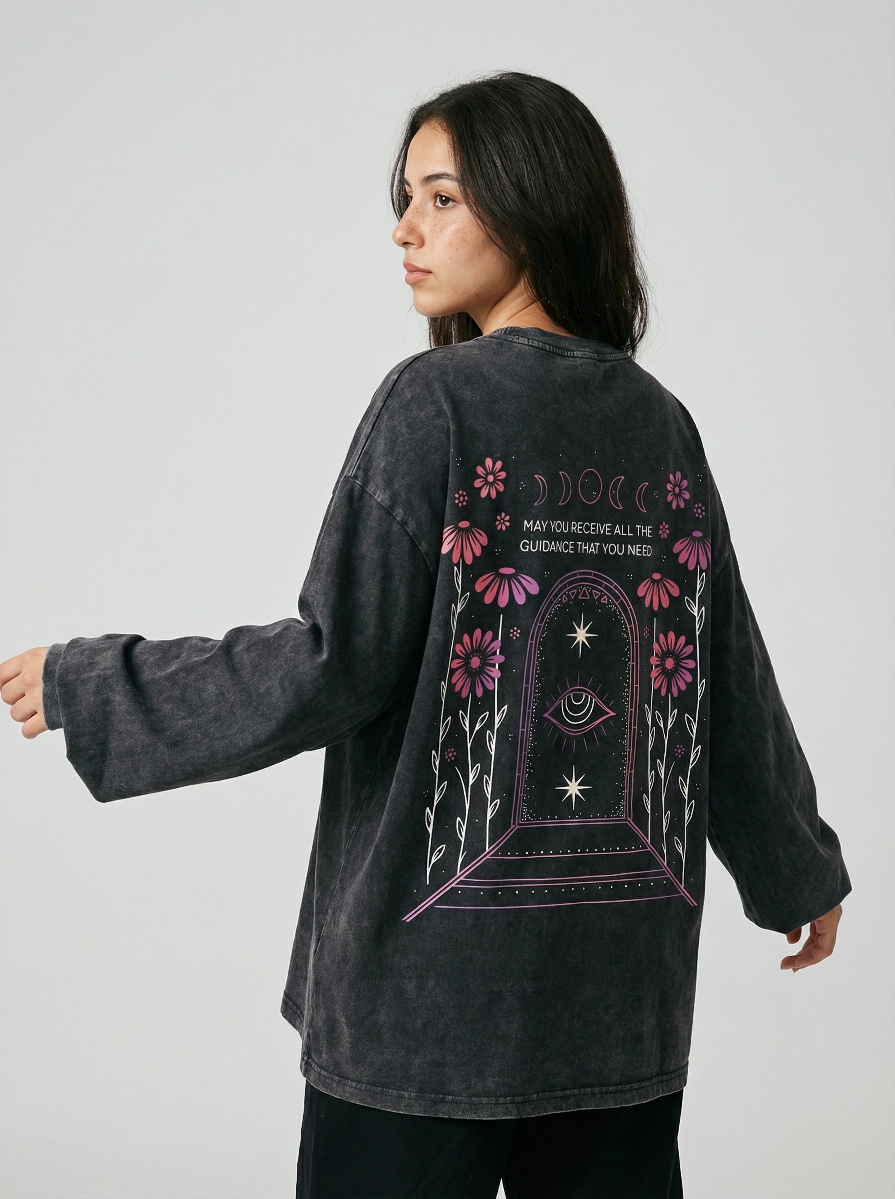 Receive Guidance Long Sleeves Washed T-Shirt