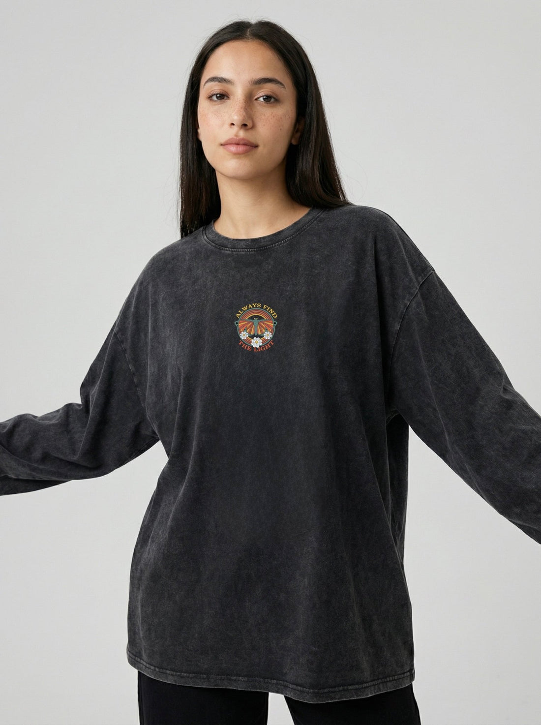 Always Find The Light Long Sleeves Washed T-Shirt - Hippies TownHippies Town