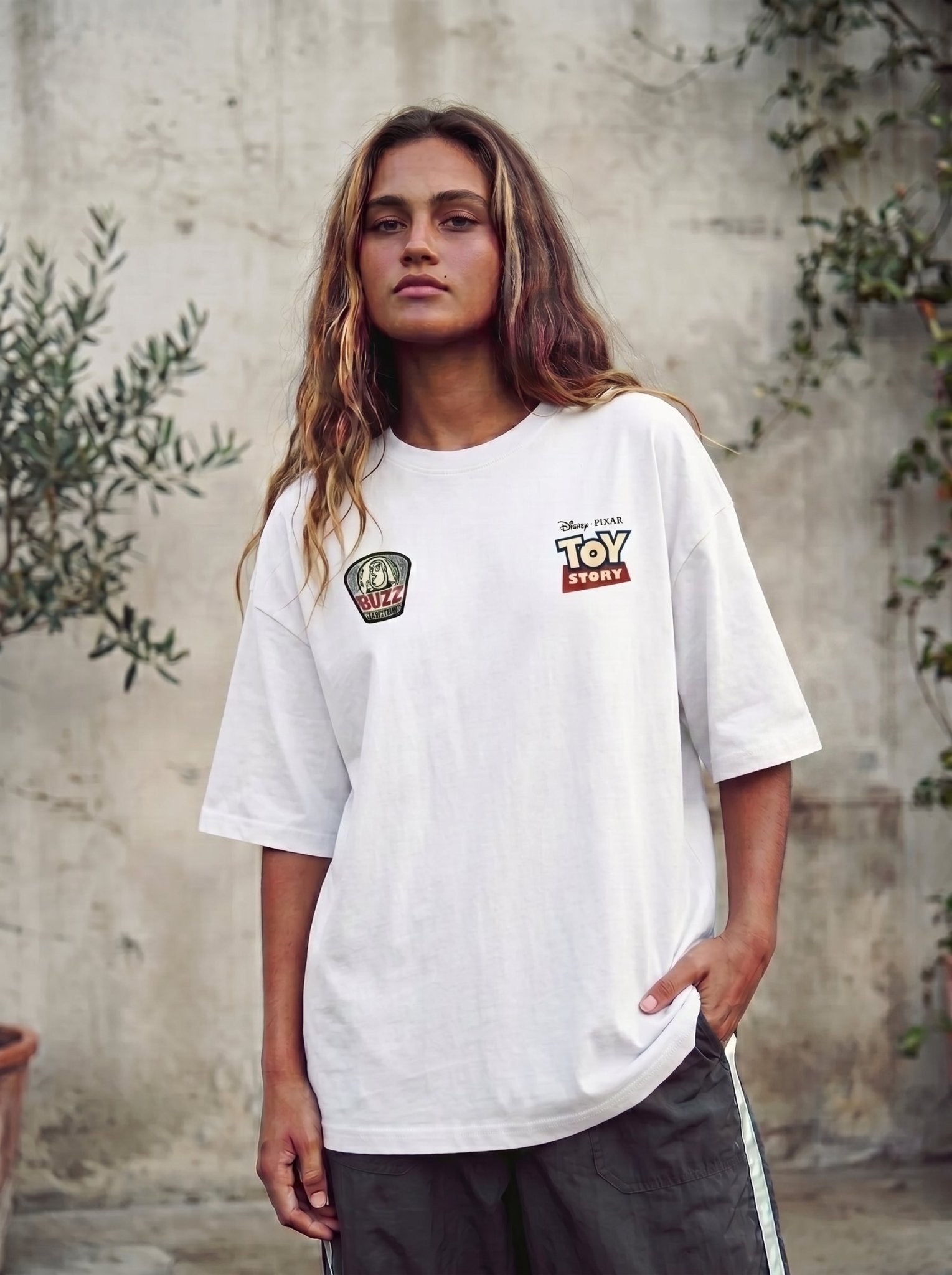 Buzz T-Shirt - Hippies TownT-shirtHippies Town