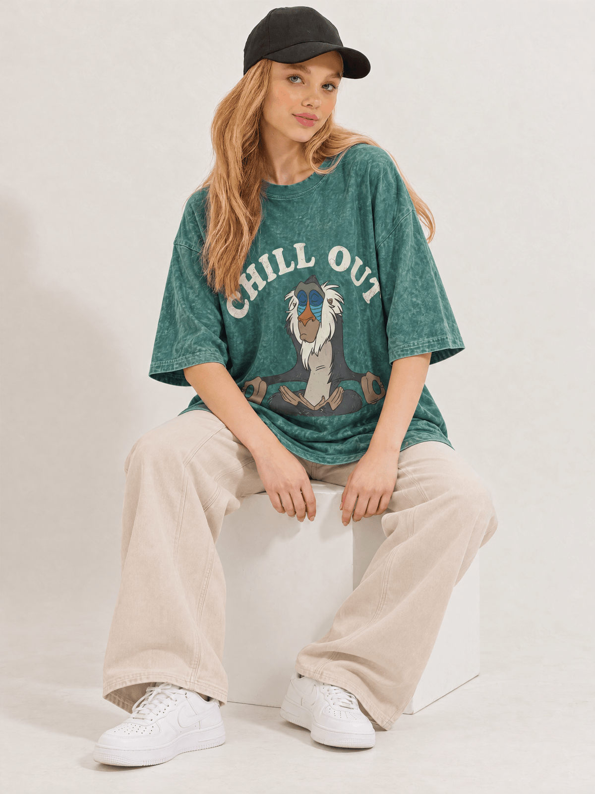 Chill Outt Washed T-Shirt - Hippies TownHippies Town
