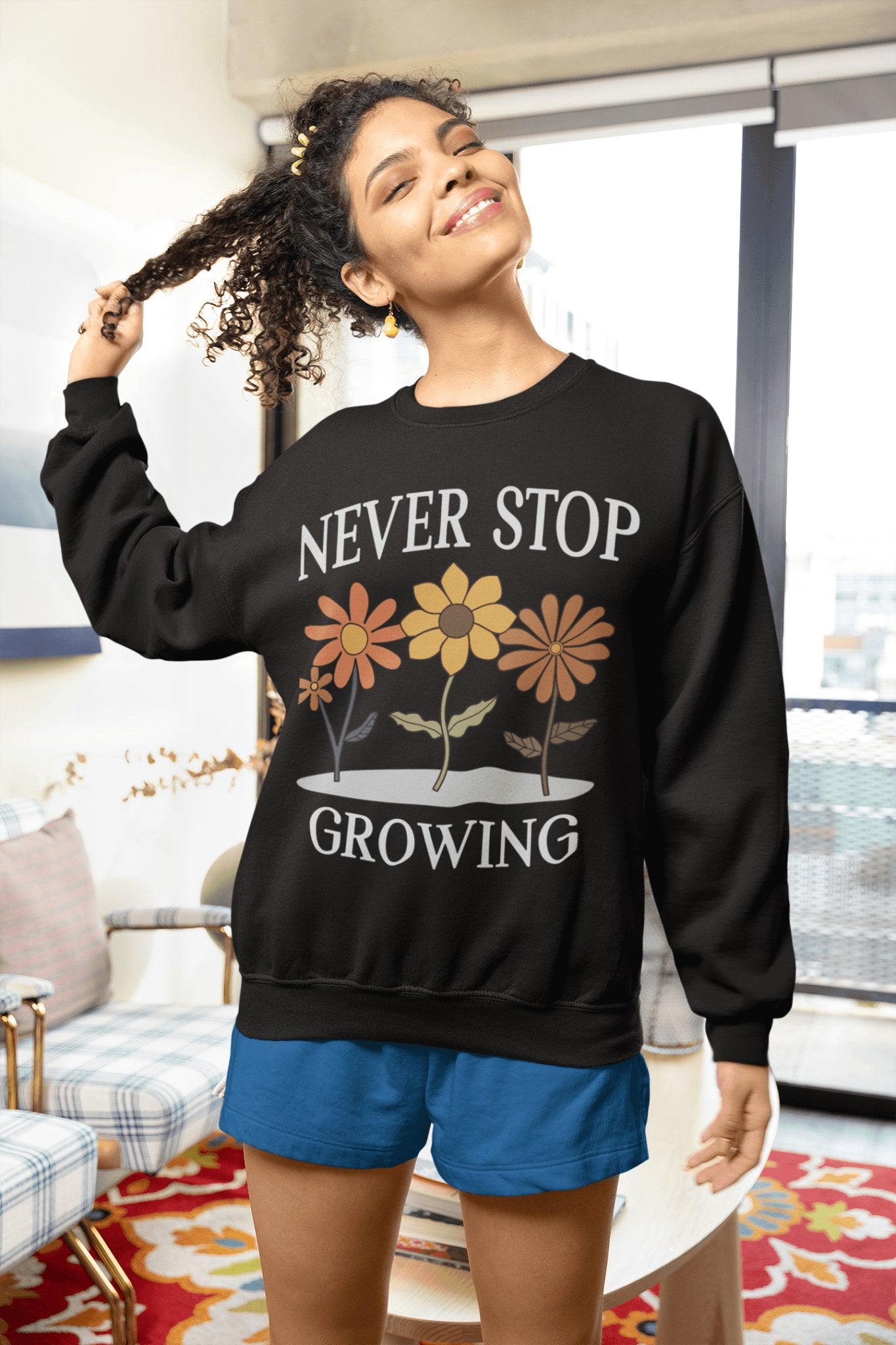 Never Stop Growing Crewneck - Hippies TownCrewneckHippies Town