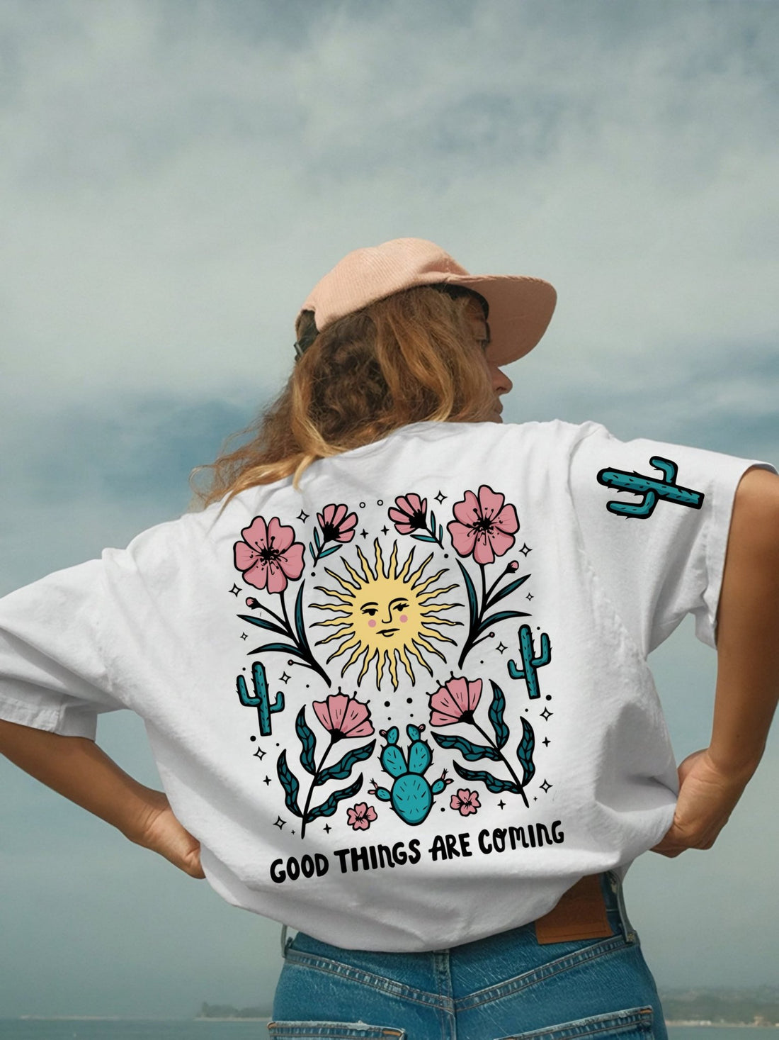 Good Things Are Coming 🌞 - Hippies TownT-shirtHippies Town