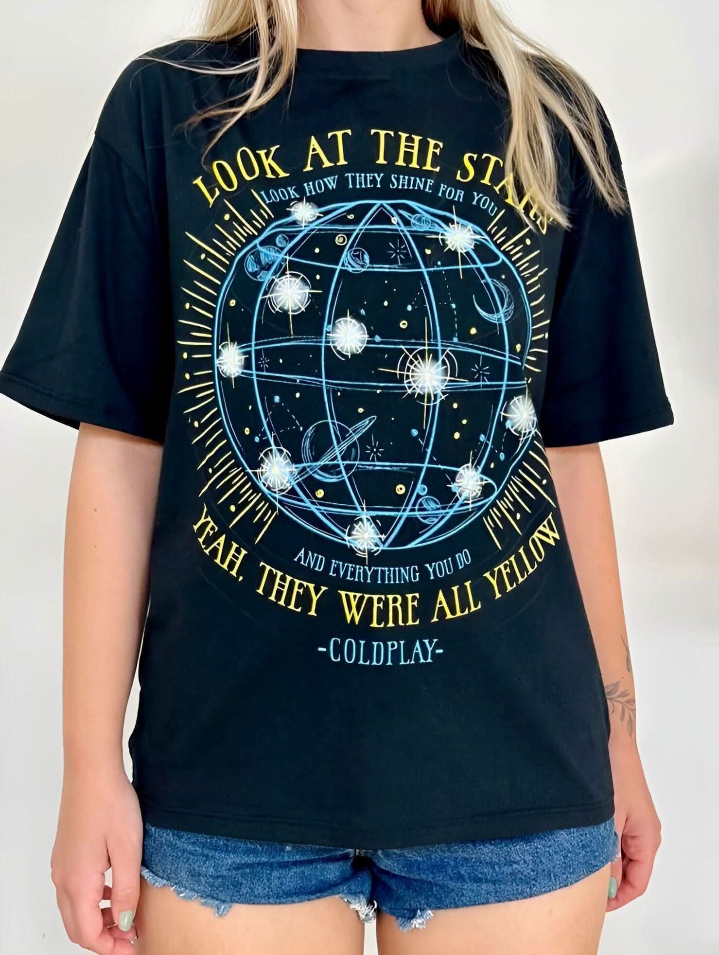 Look At The Stars ( S ) - Hippies TownT-shirtHippies Town
