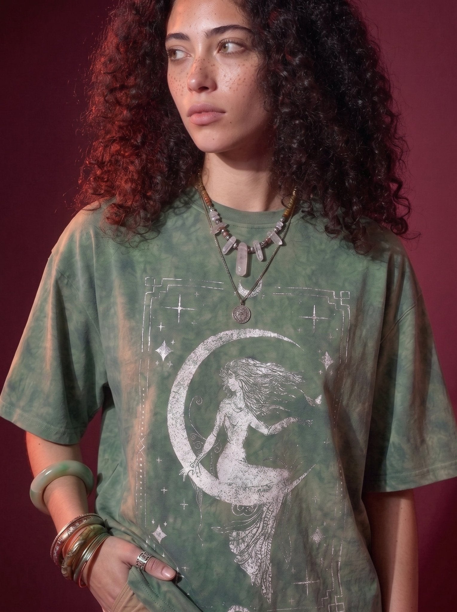 Moon Girl Washed T-Shirt - Hippies TownHippies Town