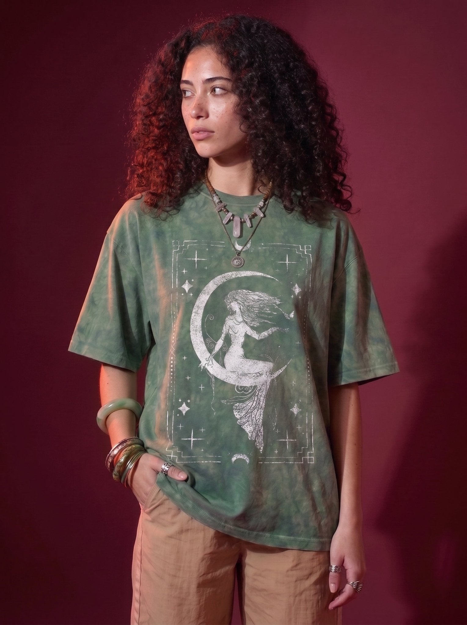 Moon Girl Washed T-Shirt - Hippies TownHippies Town