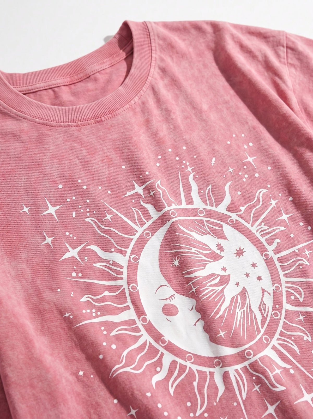 Moon Hallow Washed T-Shirt - Hippies TownHippies Town