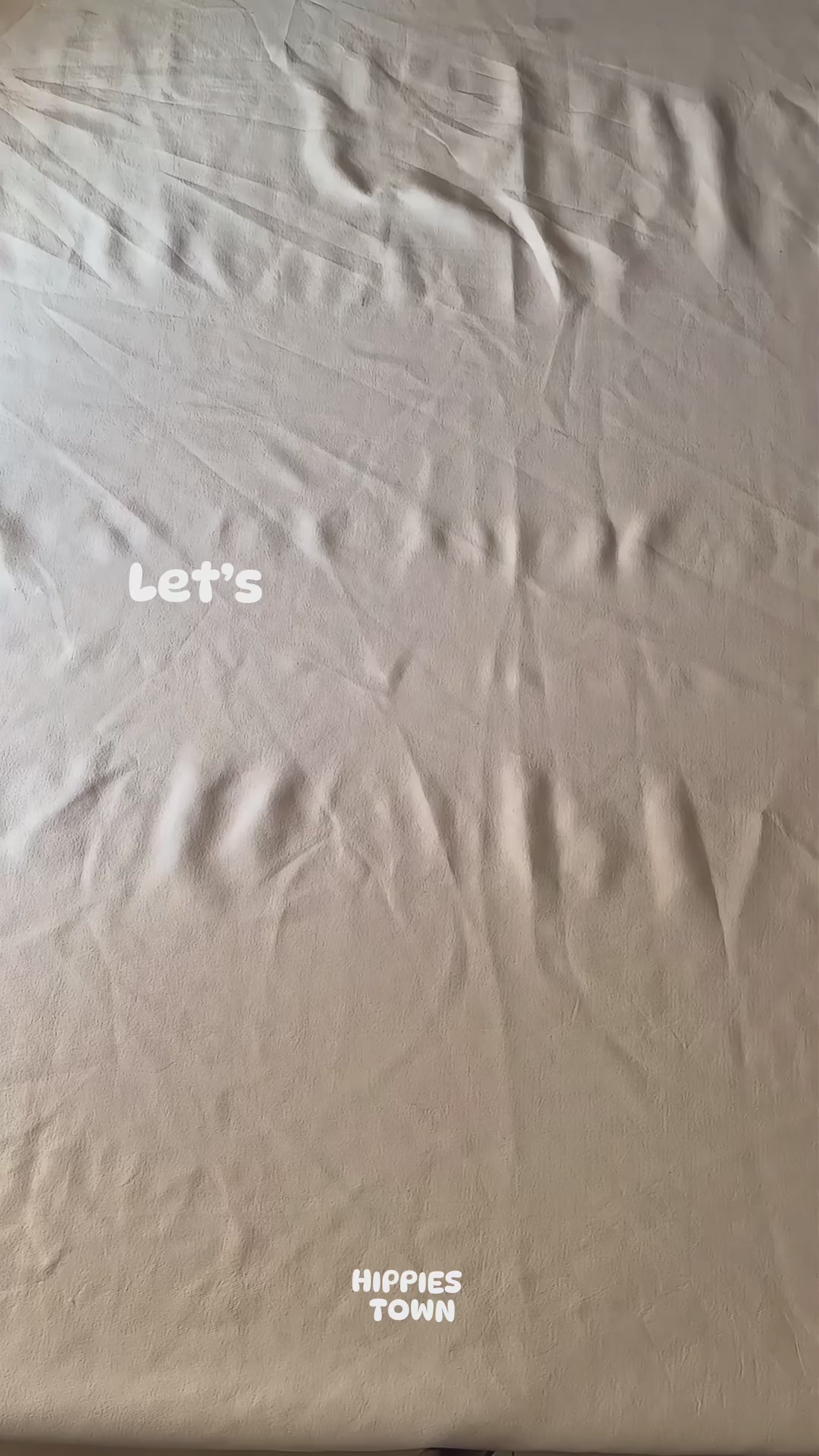 Oasis Crewneck ( NEW ) 🌟