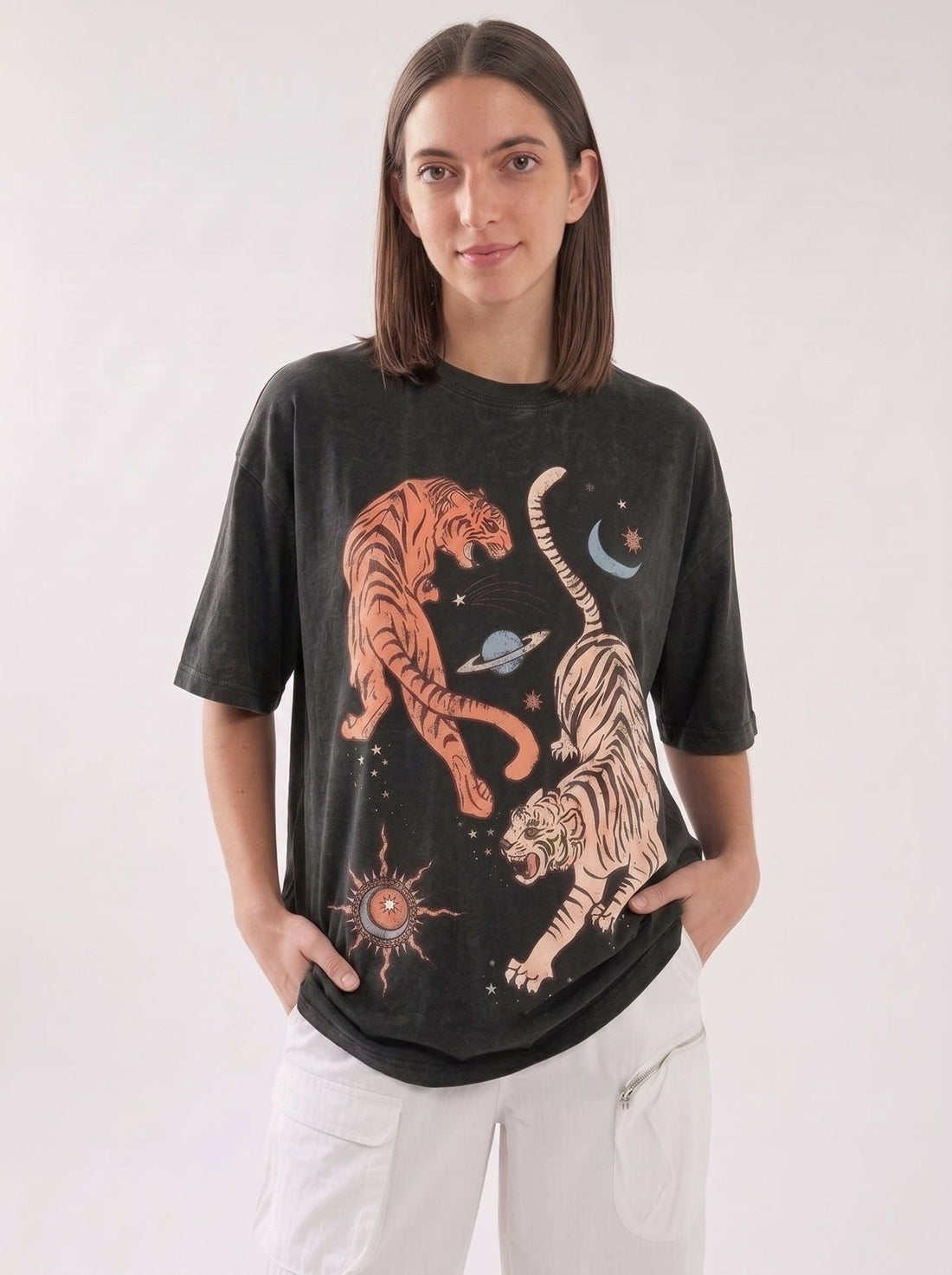 Tiger Planet Washed T-Shirt - Hippies TownT-shirtHippies Town